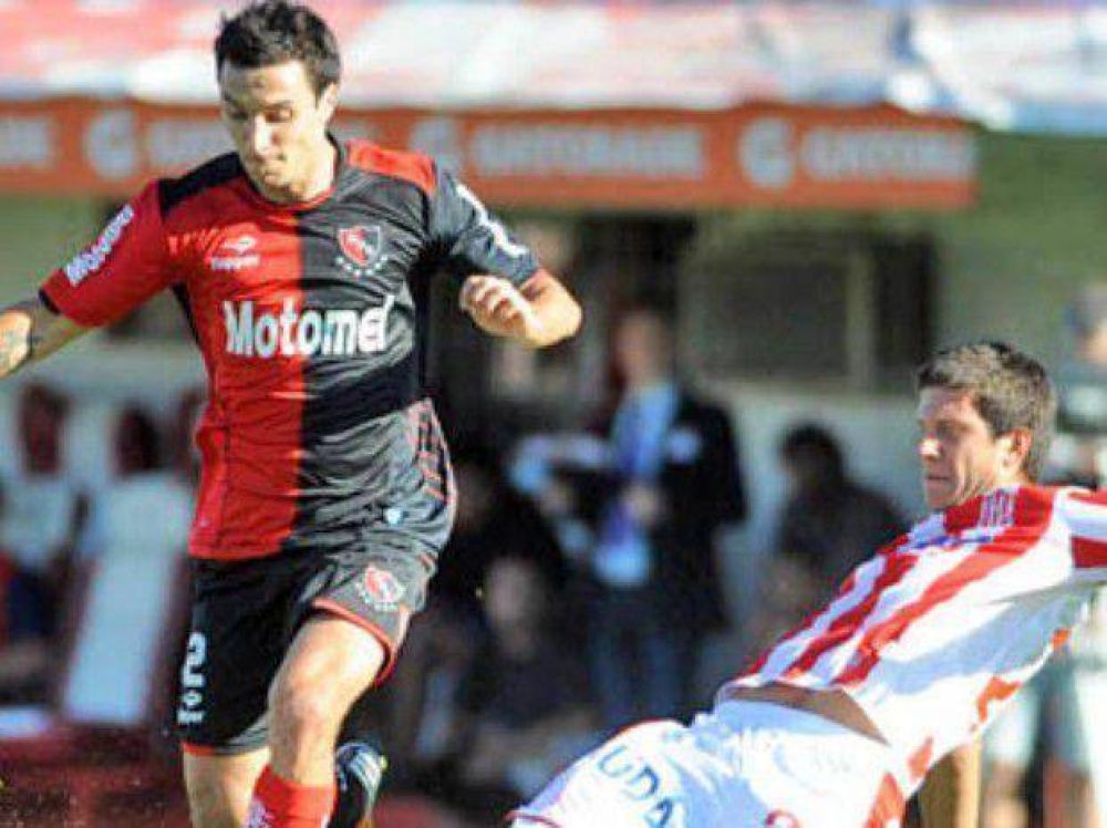 Newell�s apen�s empat� con Uni�n y la chance del t�tulo se alej� m�s