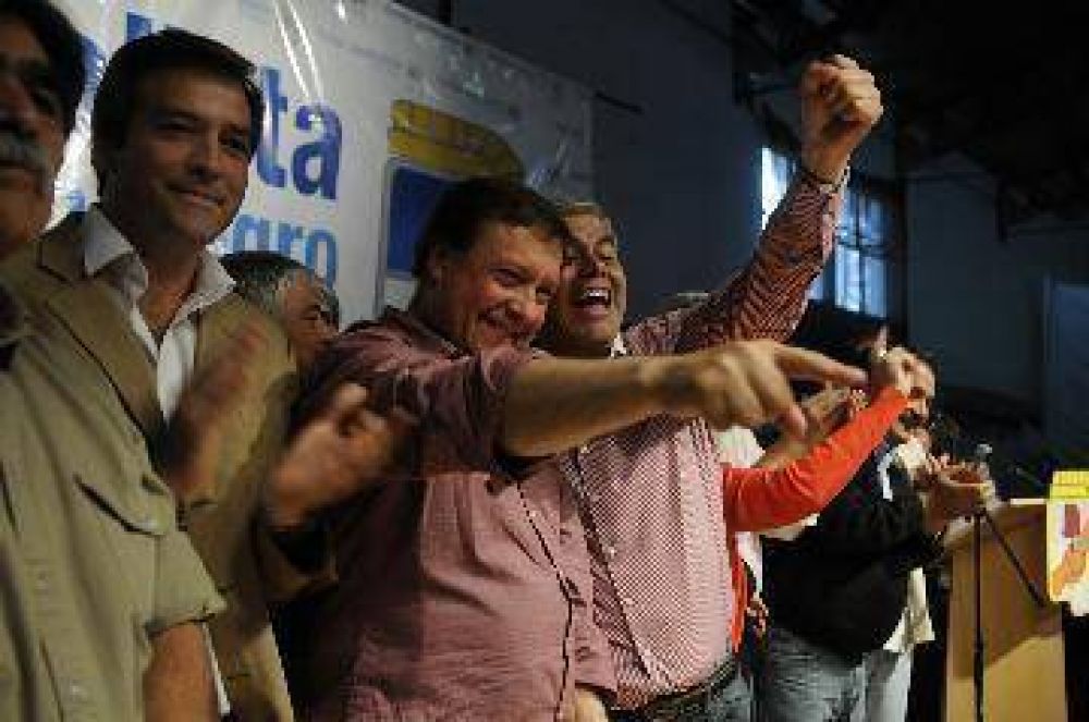 Weretilneck neg� personalismo y exhibi� poder