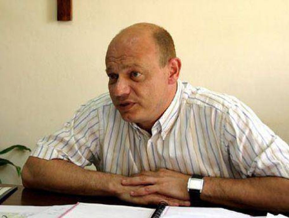 Vitaloni es el ganador del concurso para director del hospital