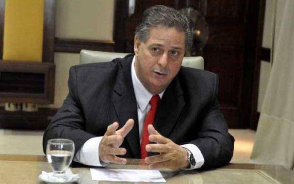 El secretario de Salud de Necochea deslig� de responsabilidades a Collia