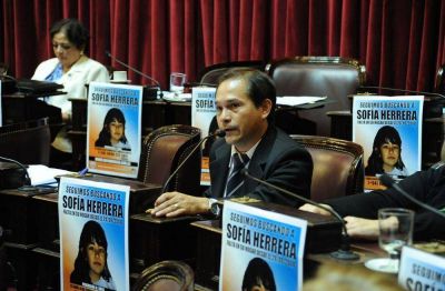 L�pez: "El cruce mar�timo es un logro importante para la Provincia y el Pa�s"