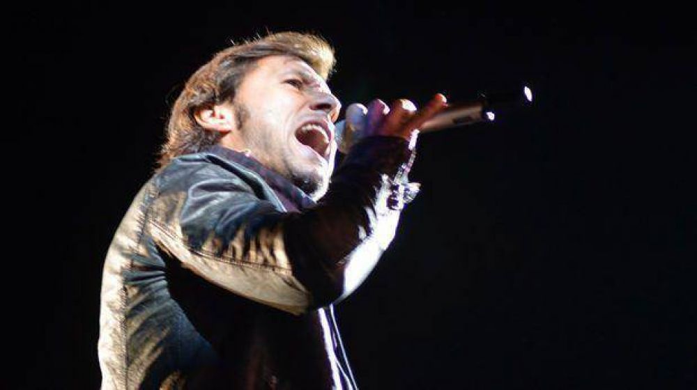 Diego Torres cerr� la fiesta haciendo vibrar Rada Tilly
