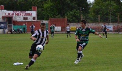 Argentino B: Mercedes sum� un punto en el final