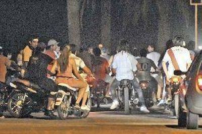 Peligro en las calles: volvieron las picadas y siembran p�nico en Santiago y La Banda 