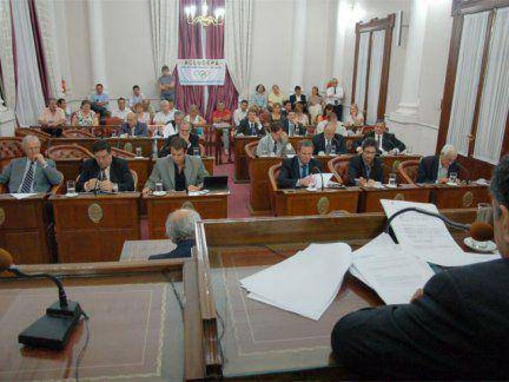 No descartan sancionar en pr�xima sesi�n la reforma tributaria propuesta por ATE