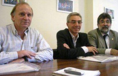'Trabajamos para que Cobos sea candidato a presidente en el 2011'.