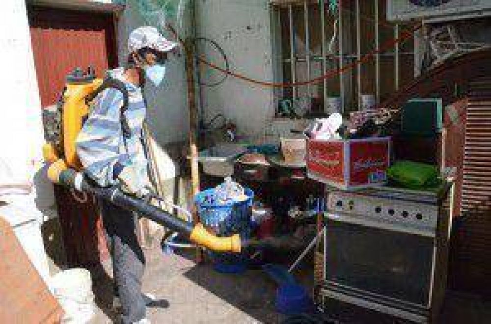 El ministro D�cima encabezar� este martes el lanzamiento de la �Campa�a Dengue 2013� 