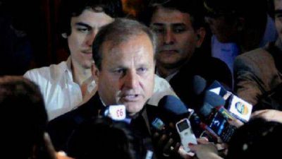 Para Cortalezzi, �es ilegal� el paro que convoc� La Bancaria en la Caja Popular  