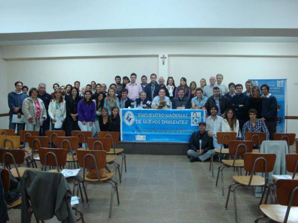 Se realiz� el Encuentro Para Nuevos Dirigentes