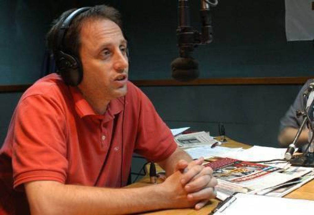 En Mitre, Tenembaum repudi� la denuncia del Grupo Clar�n