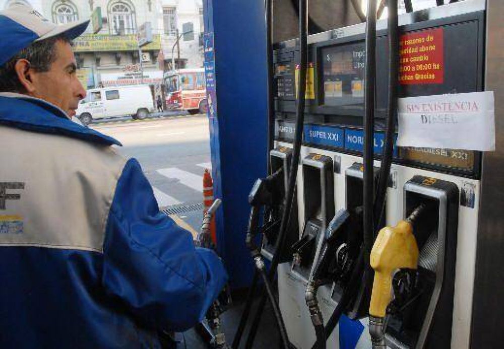 "El impuesto al combustible se generalizar� a todo el pa�s"