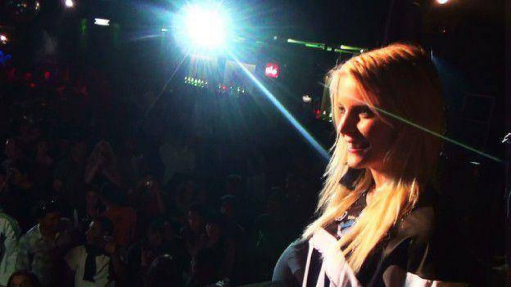 "La Sueca" Larsson aprendi� a bailar cuarteto en La Falda