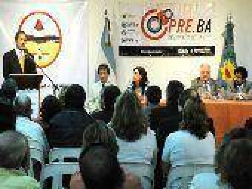 Convenios para apuntalar el empleo en Luj�n.