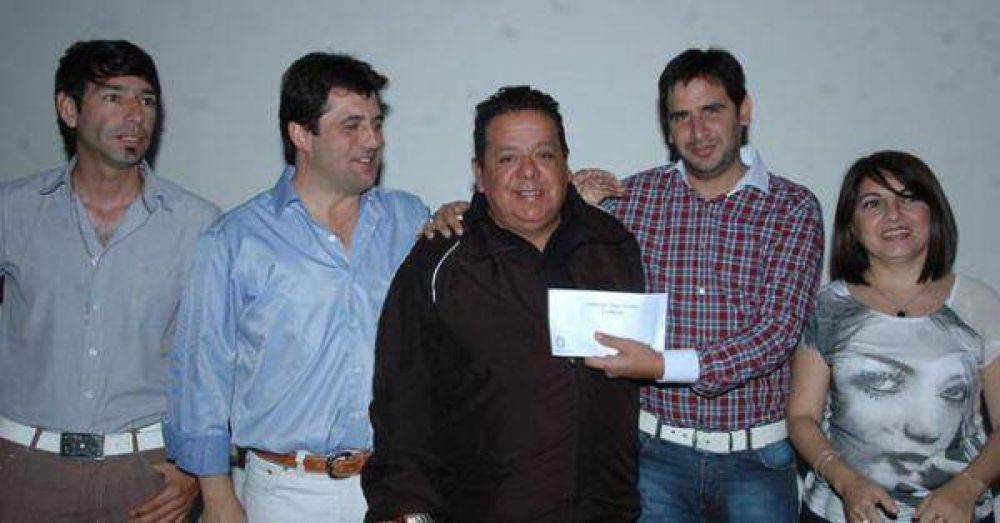 El gobierno entreg� microcr�ditos a emprendedores 