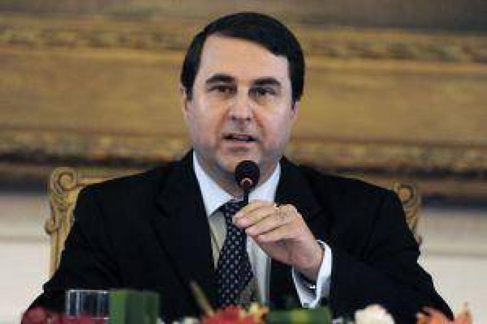 Paraguay hall� petr�leo cerca de la frontera con Argentina