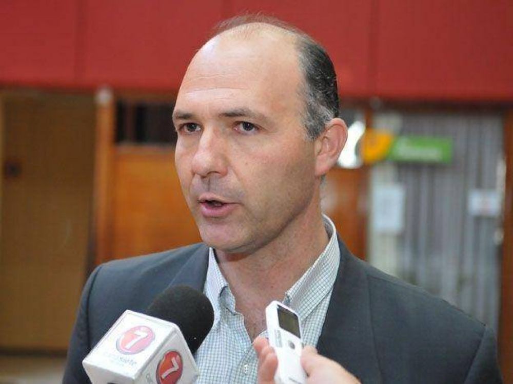 Legisladores mendocinos nacionales suman cr�ticas contra Clar�n-Magnetto 