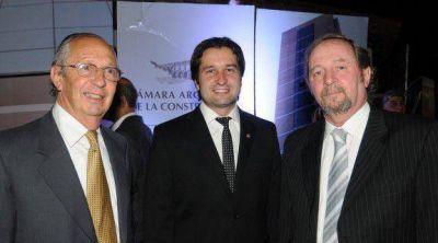 Empresarios salen al cruce de los abusos del Estado 