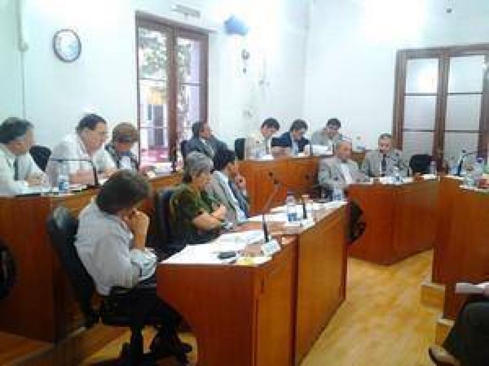 Concejo Deliberante: piden informes sobre Transpuntano y recolecci�n de residuos