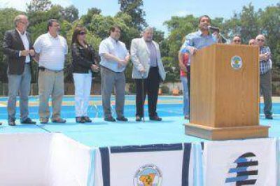 El Centro de Empleados de Comercio inaugur� su temporada de pileta