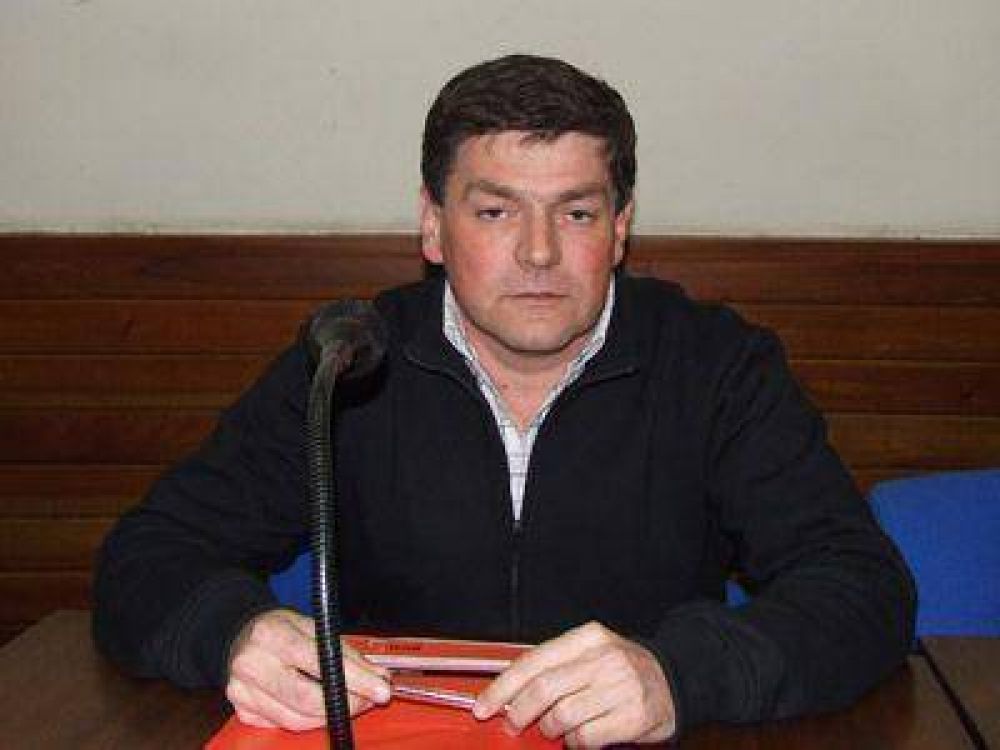 AVELLANEDA: �A la hora de un impuestazo, el peronismo se une�, dispar� el GEN