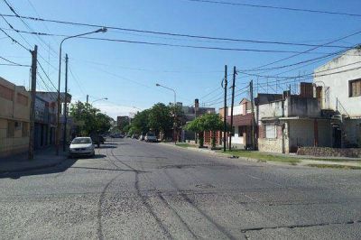 Escaso movimiento en las calles de Santiago del Estero 