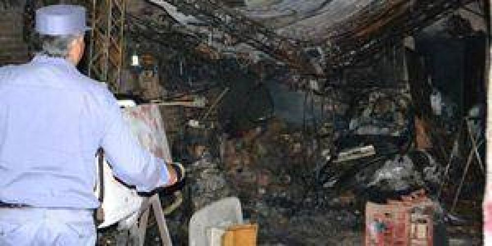 Clorinda: Importante incendio en un taller mec�nico