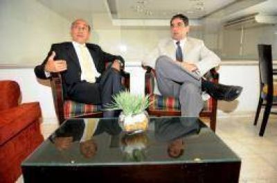 "El poder pol�tico cometi� un grave error al intentar meterse en el Colegio de Abogados" 