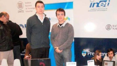 Un entrerriano invent� una tablet para personas ciegas