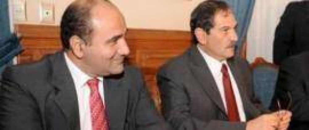 Manzur compr� 21 propiedades en Tucum�n, Buenos Aires y San Juan 