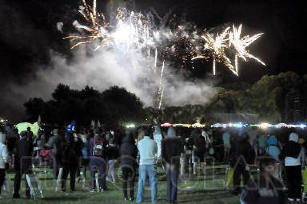 Los 145 a�os de Olavarr�a tuvieron la fiesta aniversario m�s multitudinaria