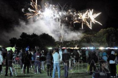 Los 145 a�os de Olavarr�a tuvieron la fiesta aniversario m�s multitudinaria
