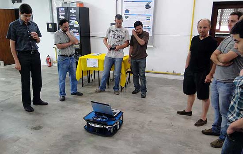 Las VII Jornadas Argentinas de Rob�tica pasaron por Olavarr�a