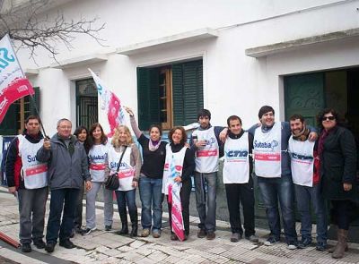 El Frente Gremial recurrir� a la Justicia para evitar descuentos por paros docentes