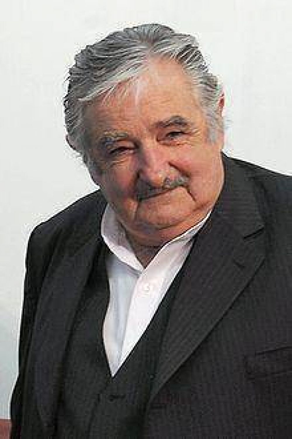Uruguay: suben penas para funcionarios y legisladores que cometan delitos