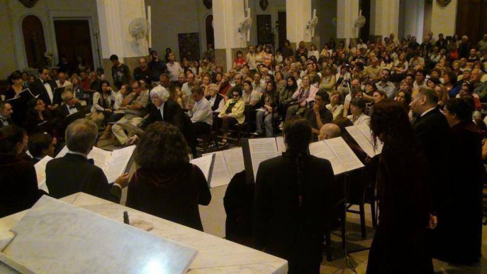 El Estudio Coral Buenos Aires brill� en la Catedral
