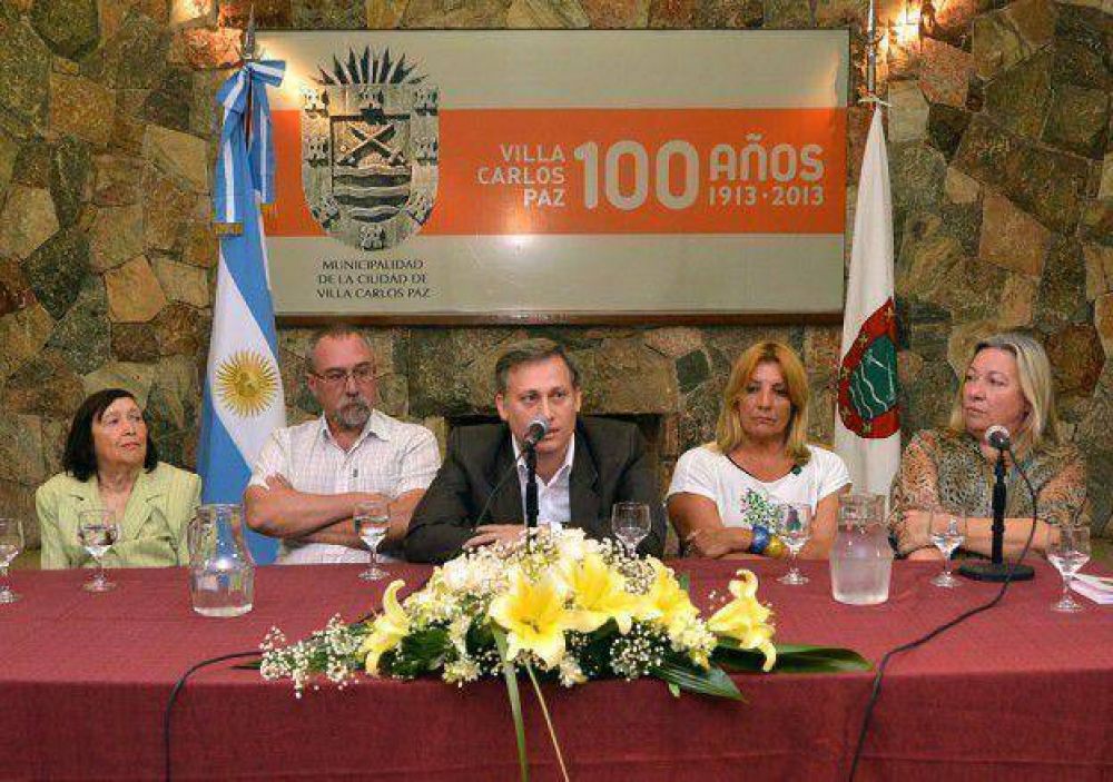 Avil�s: El Estado vuelve a estar presente en Carlos Paz