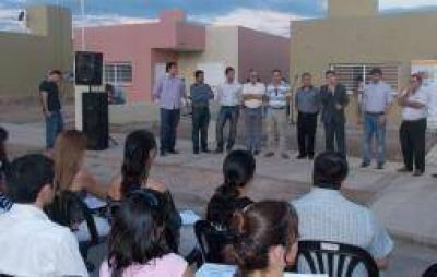 Del 2007 a la fecha se entregaron unas 19.500 viviendas sociales 