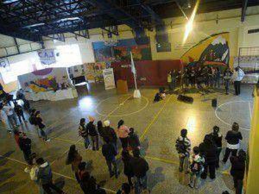 El Colegio Soberan�a Nacional comparti� con la comunidad educativa su Muestra Anual