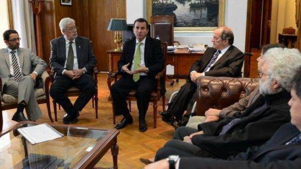 �A qui�n le importa la reforma constitucional? 