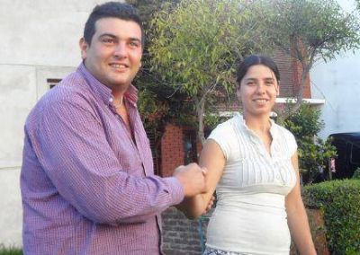 Alvaro Fanproyen sigue recorriendo los barrios con MDP + feliz.