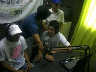 Alumnos del IPESA visitaron La Tosca, Somos La Pampa y Lu 33 