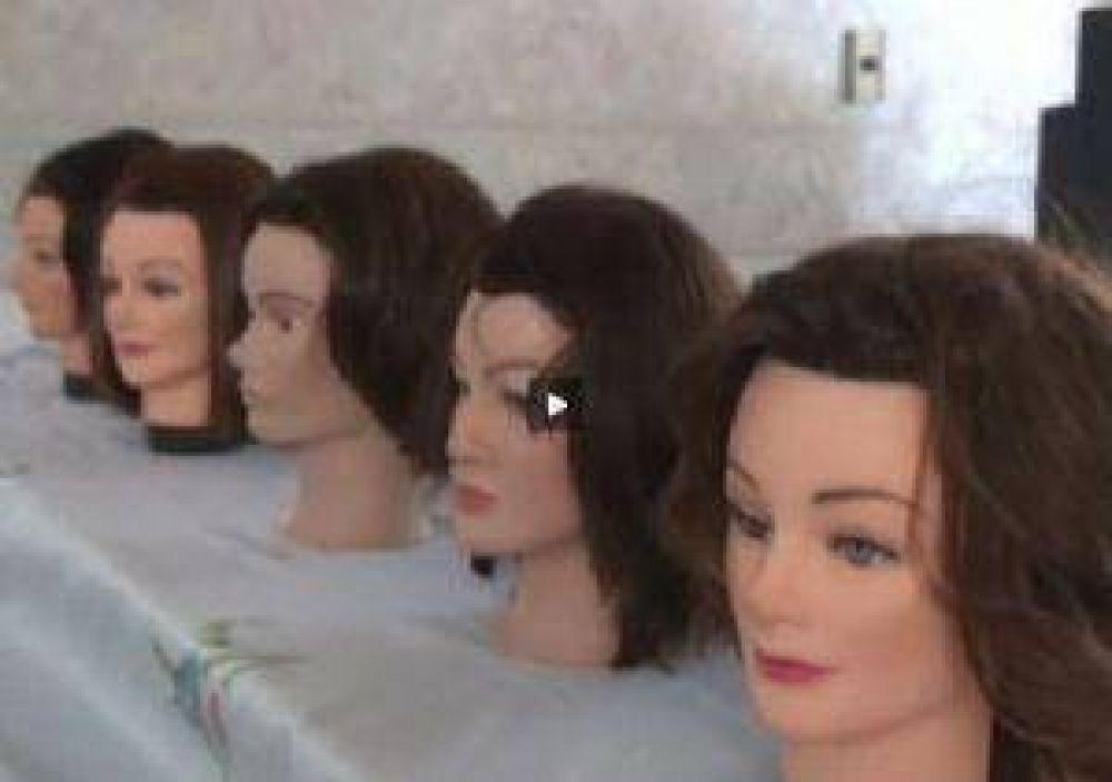 Fundam�: Ya armaron 20 pelucas para los chicos con c�ncer