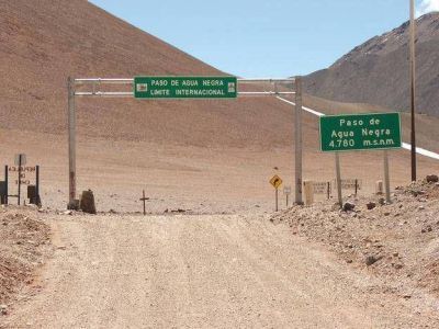En cinco d�as m�s de 500 personas pasaron por Agua Negra