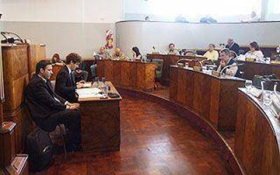 LOMAS: El FpV buscar� aprobar la suba de tasas y el Presupuesto 2013