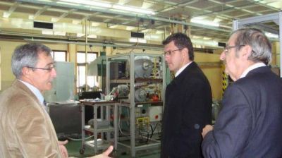Buscan en Europa interesados en radicarse en el Parque Industrial Posadas