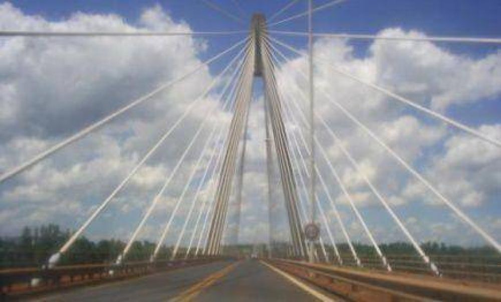Construir�an un puente entre Candelaria y Paraguay