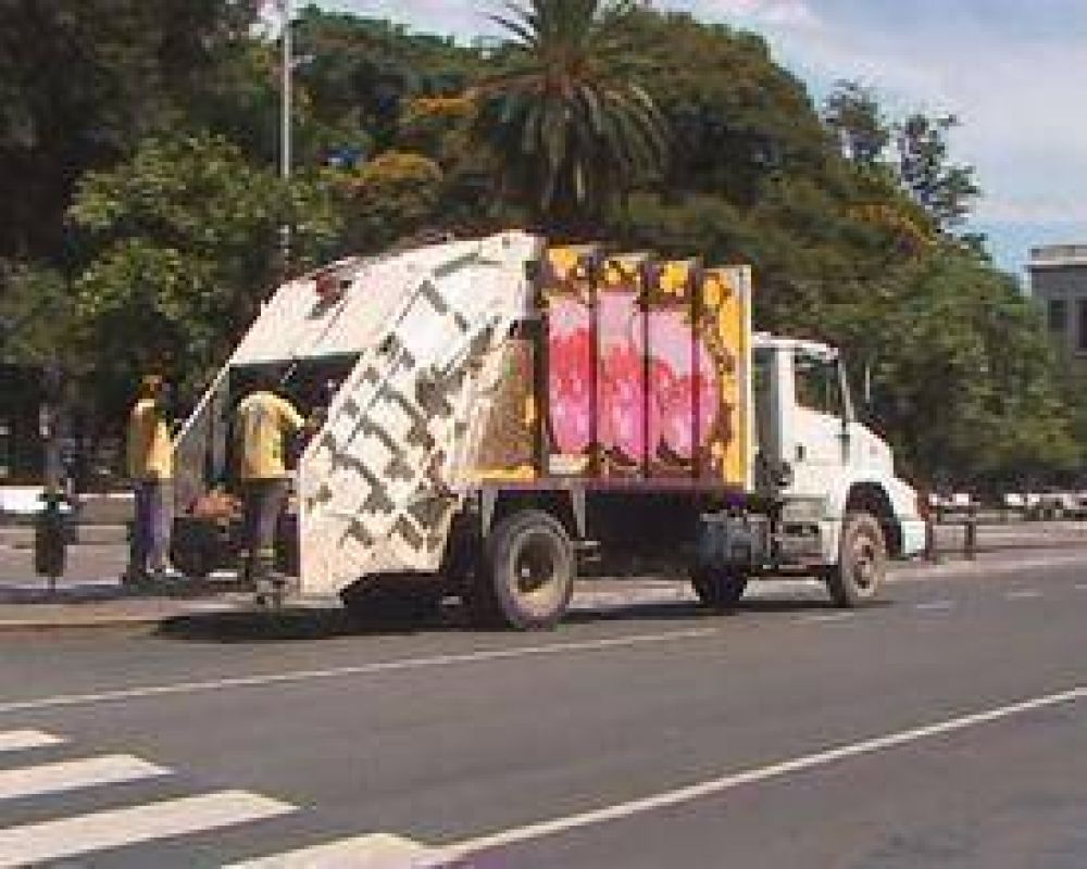 Camioneros y la Empresa 9 de Julio abrieron una instancia de di�logo 