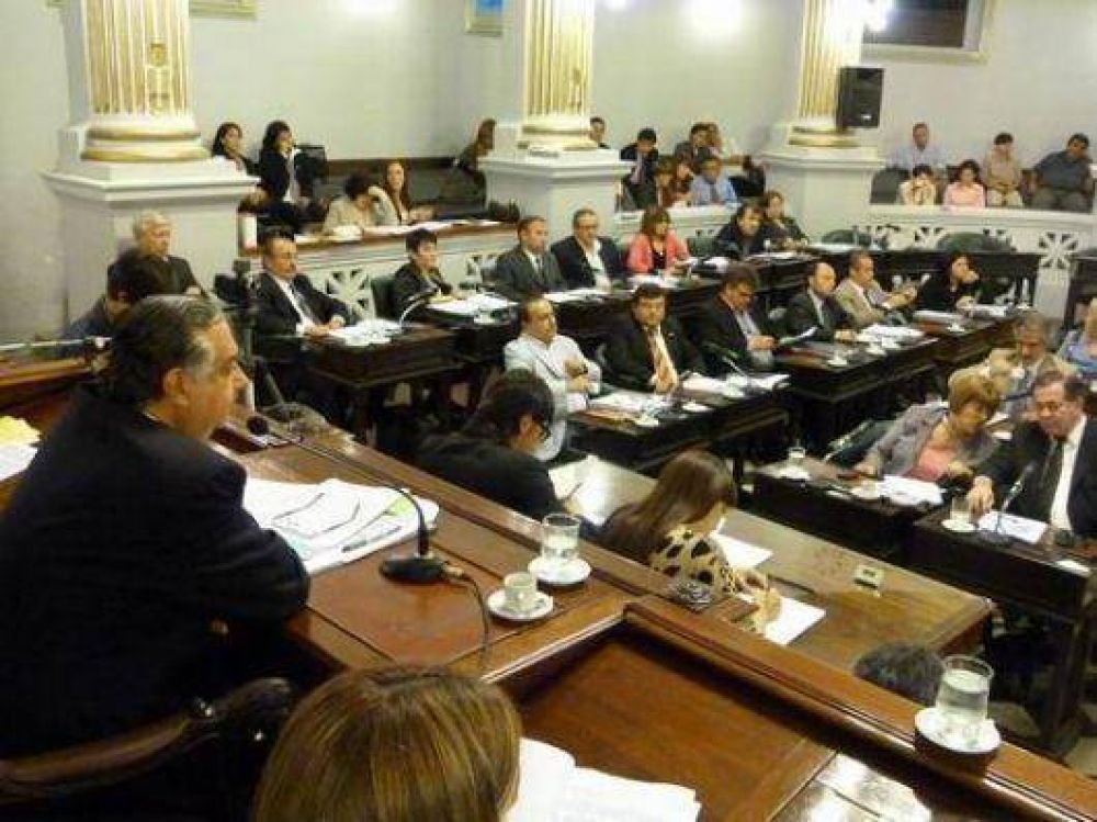 Es casi un hecho la re reelecci�n de Cassani 