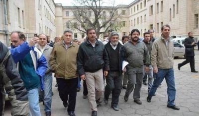 Gremios solicitan a TSJ que se expida sobre el diferimento del aumento a pasivos