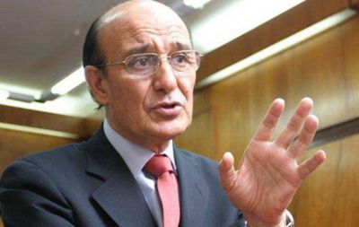 Gonz�lez le respondi� a Lorenzino: "La tasa vial es legal"